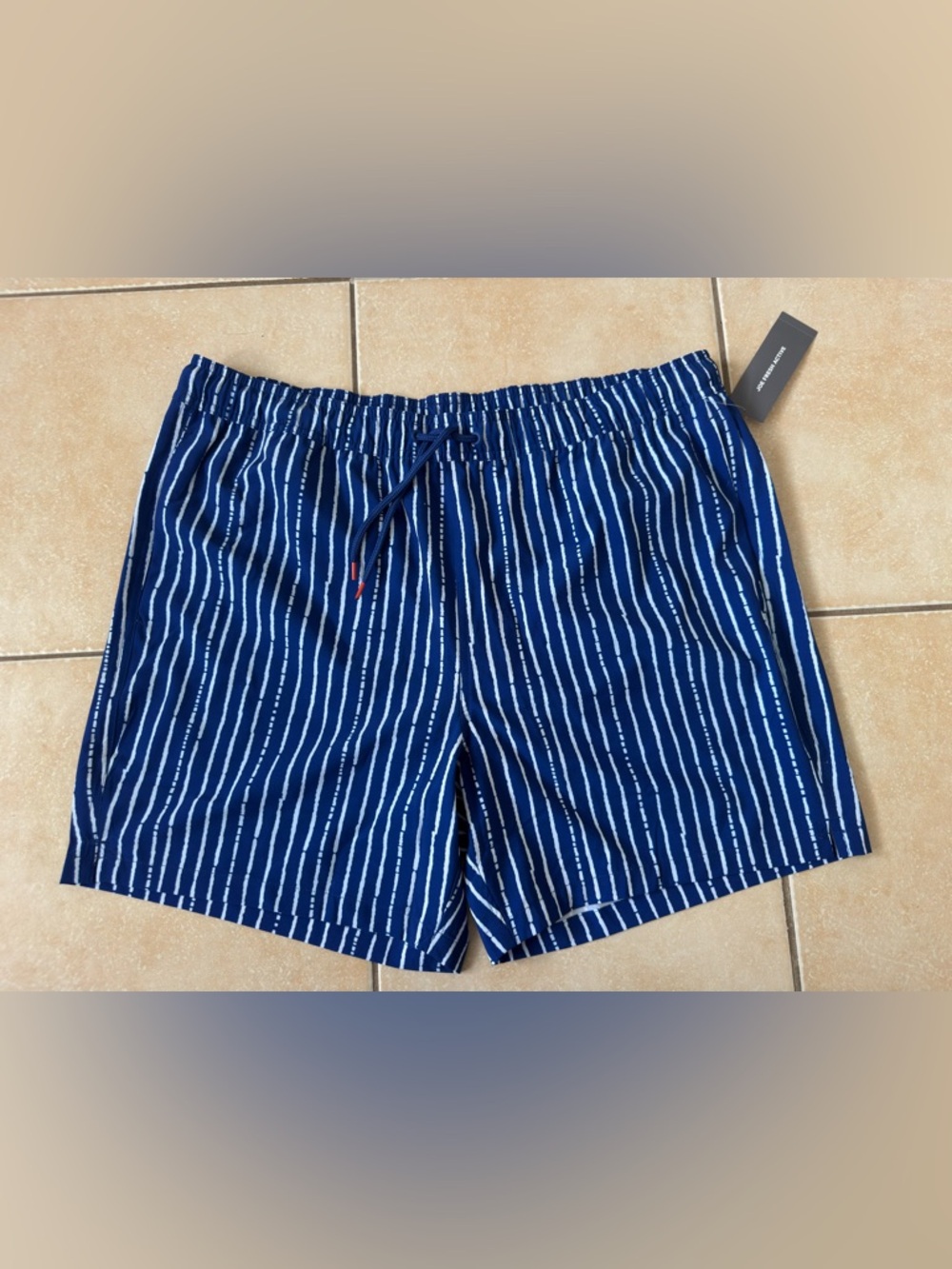Brand new Men's Joe Fresh Swim Shorts size L